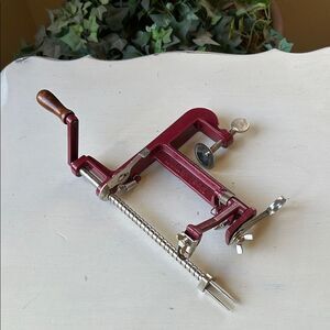 Red Apple Peeler with Wooden Handle Back to Basics